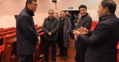市建委領導深入公司視察督導“兩會”“兩節”供熱保障工作