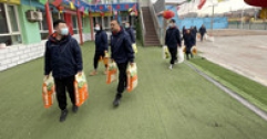 【市城市燃熱集團富泰熱力】公司團委、機關第二黨支部開展關愛兒童獻愛心活動
