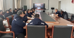 集團公司領導為巴彥分公司黨員講授主題教育專題黨課