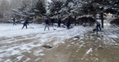 【市城市燃熱集團富泰熱力】掃雪除冰齊上陣  護航員工出行路